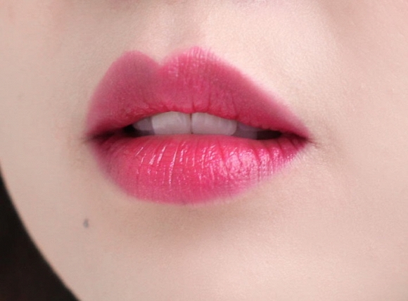 Son Tom Ford, Son chính hãng, Mỹ phẩm chính hãng