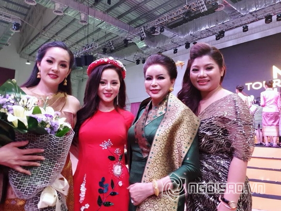 Doanh nhân nga nguyễn, Hoa hậu du lịch Lào, sao việt