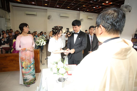 đạo diễn Lê Minh, sao Việt, đám cưới đạo diễn Lê Minh,dương cẩm lynh, ngân khánh
