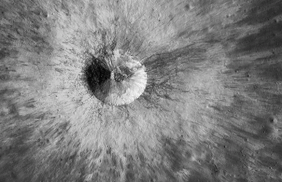 NASA, Mặt Trăng, hình ảnh trên Mặt Trăng