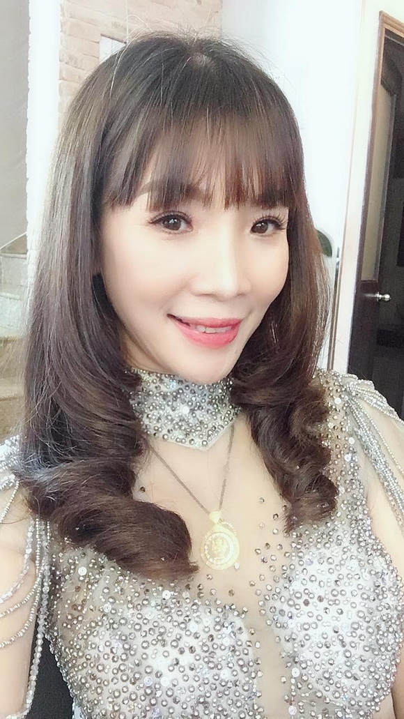 mỹ phẩm Skinaz, mỹ phẩm hàn quốc, mỹ phẩm thiên nhiên, Doanh nhân Trần Nam Phong