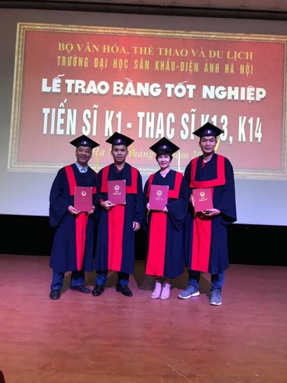 NSND Bạch Tuyết, Bùi Bích Phương, Hoàng Thùy Linh