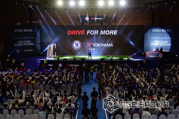 Didier Drogba, MC Thiên Vũ, Sao việt