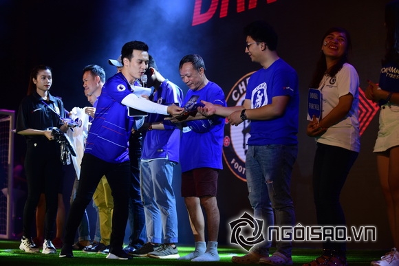 Didier Drogba, MC Thiên Vũ, Sao việt