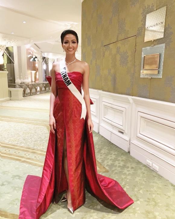 H'Hen Niê, Hoa hậu Hoàn vũ 2018, sao việt