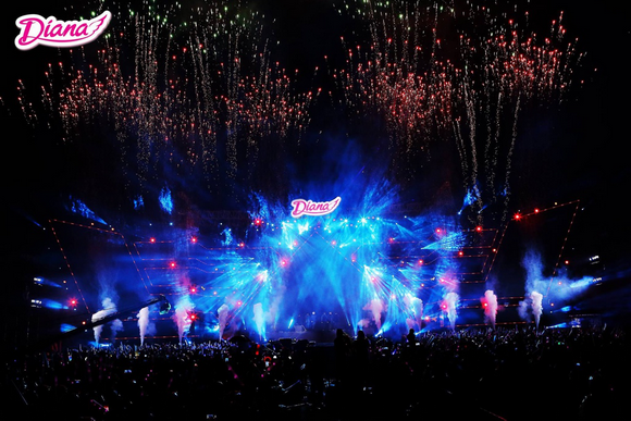 dai-nhac-hoi-diana-1812-2-ngoisao.vn-w580-h387 9 Đại Nhạc Hội Diana, BTOB, EXID, Đại Nhạc Hội Yêu. Tin. Hành Động