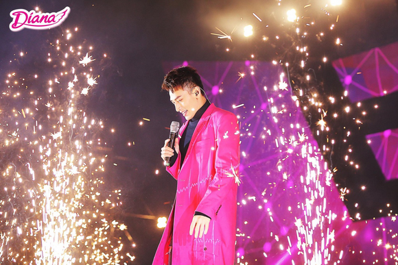 dai-nhac-hoi-diana-1812-6-ngoisao.vn-w580-h387 5 Đại Nhạc Hội Diana, BTOB, EXID, Đại Nhạc Hội Yêu. Tin. Hành Động