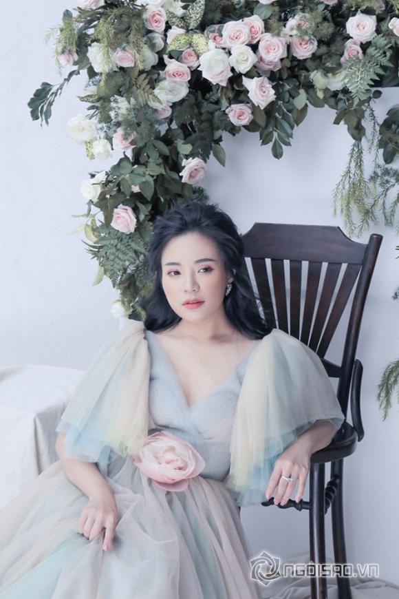 Hoa hậu stella chang,hoa hậu đại sứ doanh nhân,stella chang tung ảnh đón giáng sinh