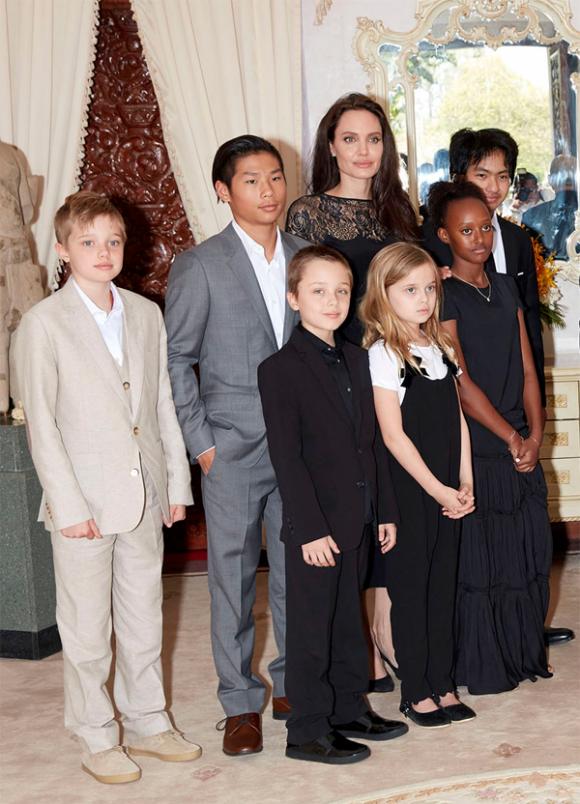 Brad Pitt,Angelina Jolie,Maddox