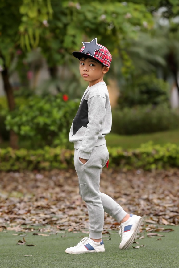 Hoàng Phong, Vietnam Junior Fashion Week, Mẫu nhí Hoàng Phong