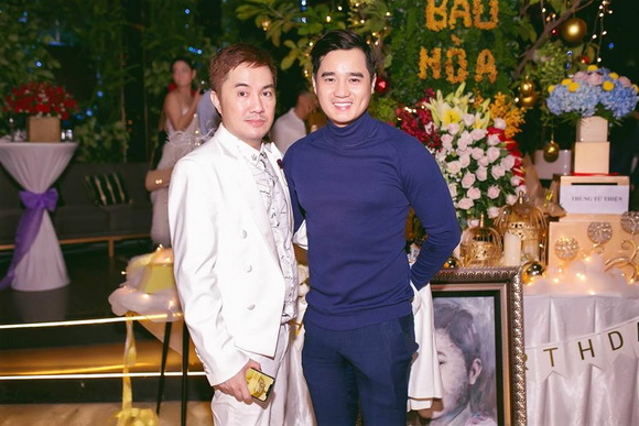 bau-hoa-2112-2-ngoisao.vn-w580-h387 12 Bầu Hòa, Ngô Đình Hòa, Sao Việt