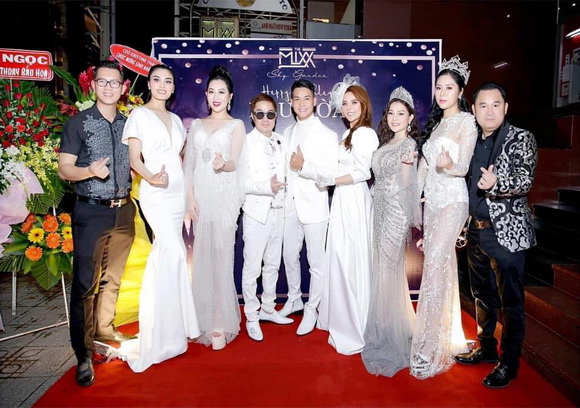 bau-hoa-2112-6-ngoisao.vn-w580-h408 8 Bầu Hòa, Ngô Đình Hòa, Sao Việt