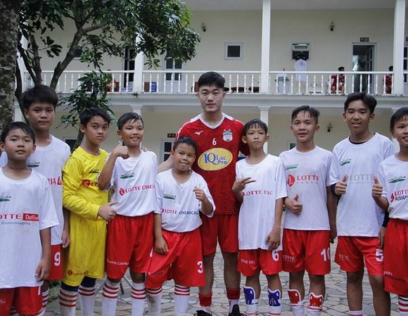 Cầu thủ nhí 2018, Nguyễn Hồng Sơn, Trần Minh Chiến