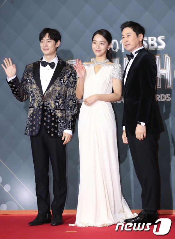jang nara, kim sun ah, han eun jung, sbs drama awards 2018
