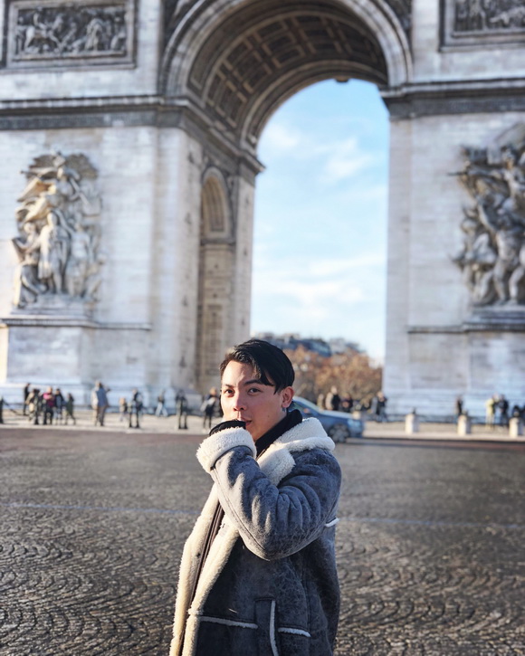 kenbi-khanh-pham-21-9-ngoisao.vn-w580-h725 7 Kenbi Khánh Phạm, sao việt, Lukas Model