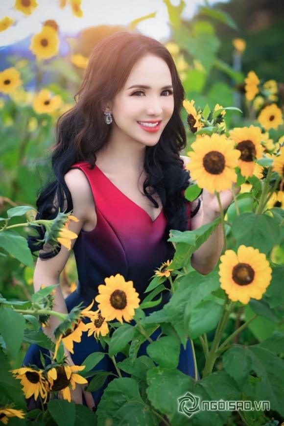 4982880113369725864457671500688554206953472n-ngoisao.vn-w682-h1024 2 Mỹ nhân chuyển giới đoàn trần,người đẹp chuyển giới trần đoàn,trần văn đoàn