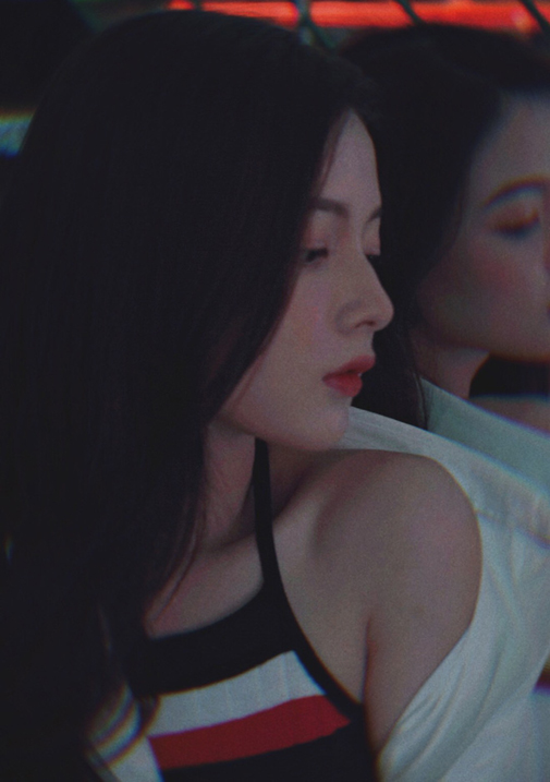 lê Lý Lan Hương, hot girl ảnh thẻ