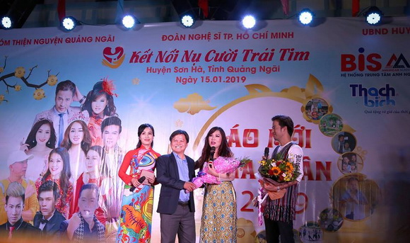ao-am-mua-xuan-2019-2-ngoisao.vn-w580-h343 1 Sao việt làm từ thiện, Đoàn Thanh Tài, Kavie Trần