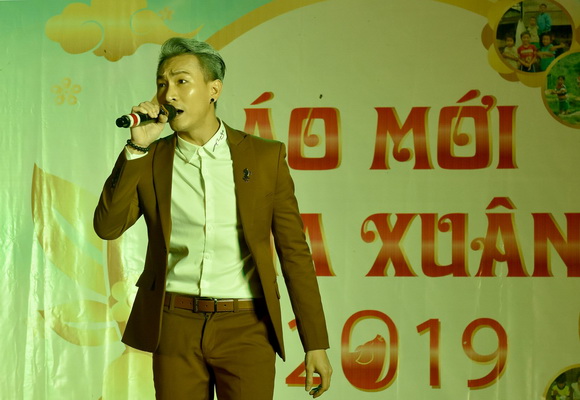 ao-moi-mua-xuan-2019-171-10-ngoisao.vn-w580-h400 9 Sao việt làm từ thiện, Đoàn Thanh Tài, Kavie Trần