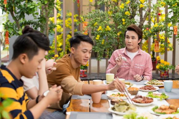 Huỳnh Lập, Quang Trung, Bùa Ăn, Tea+ plus