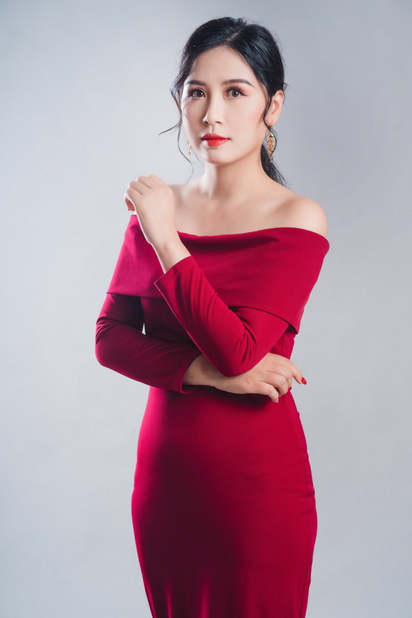 white-detox-291-1-ngoisao.vn-w580-h870 5 White Detox, CEO Trần Thị Hải Yến, Mỹ phẩm White Detox