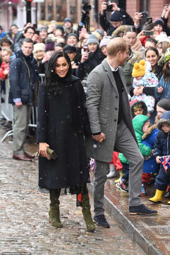 công nương meghan markle, hoàng tử harry, hoàng gia anh