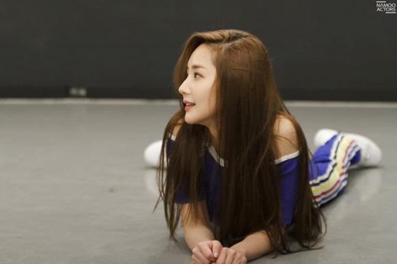 Park Min Young khoe eo thon,Park Min Young,sao Hàn