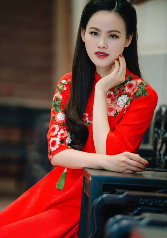 Tuyết Lan, người mẫu Tuyết Lan, sao Việt