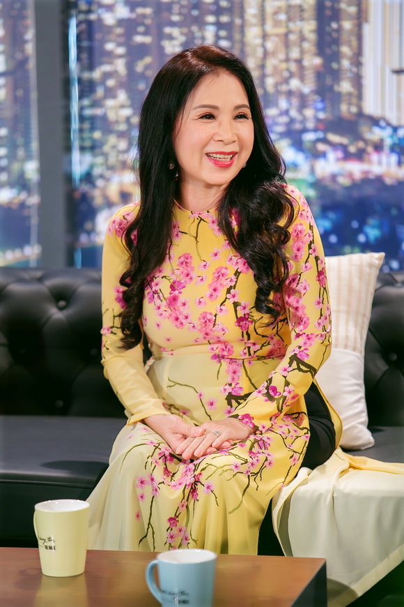 MC Tấn Tài, NSƯT Kim Xuân, NSƯT Chiều Xuân, Người cùng tên