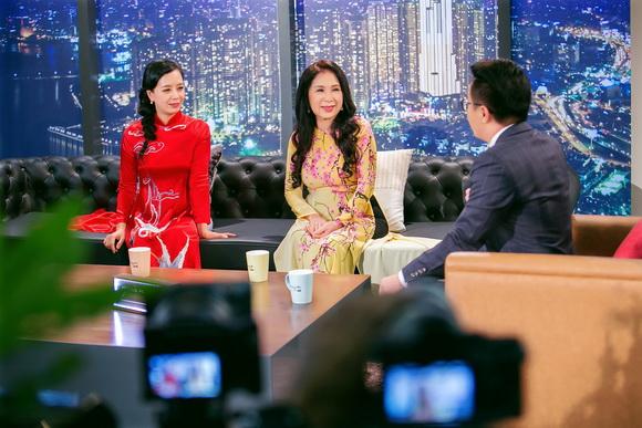 MC Tấn Tài, NSƯT Kim Xuân, NSƯT Chiều Xuân, Người cùng tên