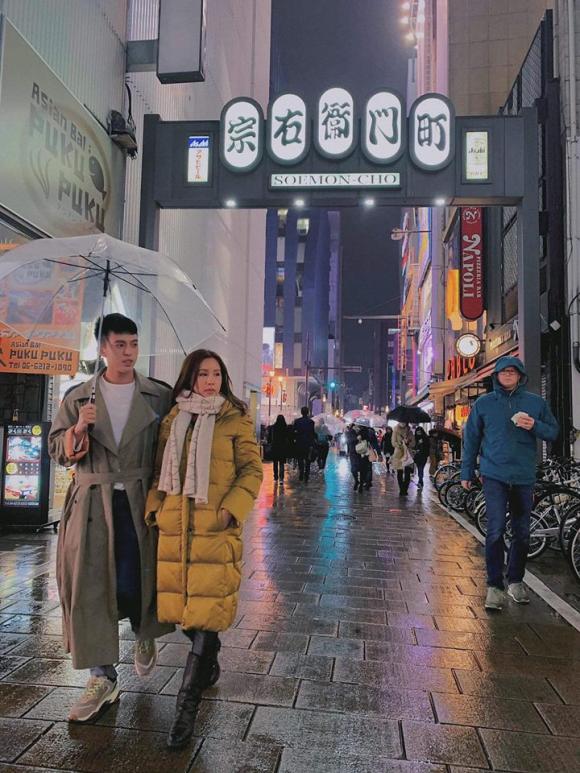 Hoa hậu Thu Hoài 4 Tết nguyên đán, Hoa hậu Thu Hoài, sao Việt
