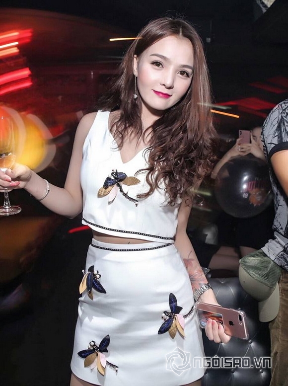 Vi Nhạn Ngọc, Nữ hoàng sắc đẹp châu Á Vi Nhạn Ngọc