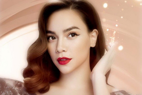 long-may-phap-182-3-ngoisao.vn-w580-h387 2 Lông mày Pháp, Phượng Hồng Kông, Thẩm Mỹ Hồng Kông