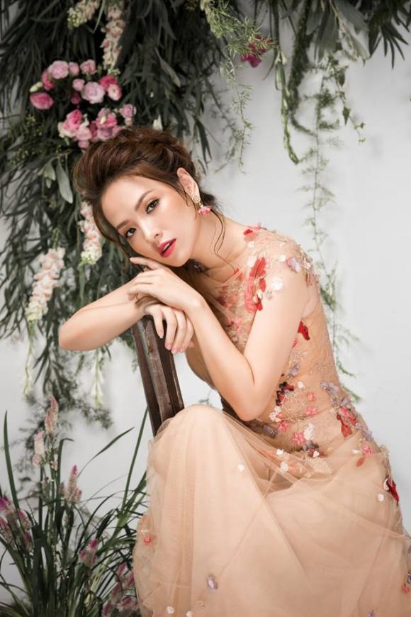Mc đan lê,mc thời tiết,gái 2 con đan lê,sao việt