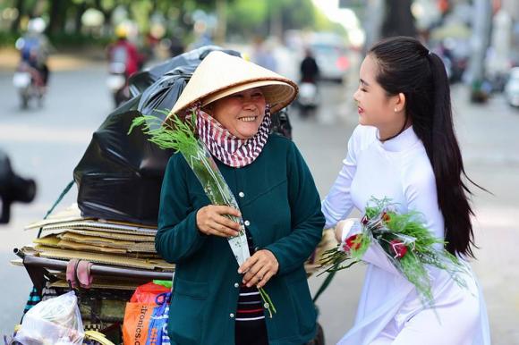 Lê Âu Ngân Anh,  Lê Âu Ngân Anh ngày 8/3, Á hậu Ngân Anh