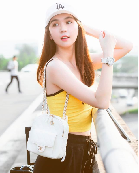 Nữ hoàng nội y,Ngọc Trinh,sao Việt
