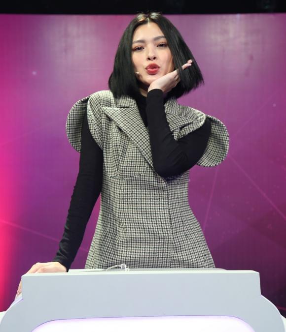 Giác quan thứ 6, Lâm Vỹ Dạ, Tú Hảo, Đồng Ánh Quỳnh