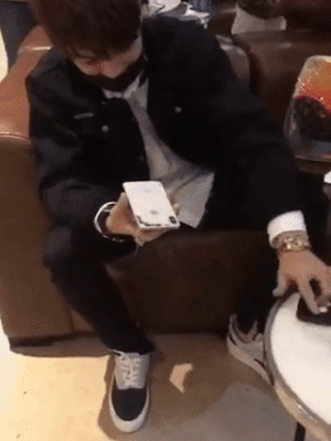 kh4-ngoisao.vn-w300-h400.gif 0 hứa khải, diên hi công lược, sao hoa ngữ