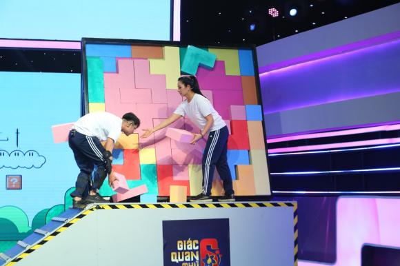 Giác quan thứ 6, Lâm Vỹ Dạ, Thúy Hằng, Thúy Hạnh