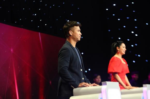 Giác quan thứ 6, Lâm Vỹ Dạ, Thúy Hằng, Thúy Hạnh