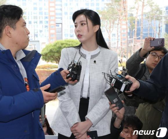 Jang Ja Yeon,sao Hàn,nhân chứng vụ án Jang Ja Yeon