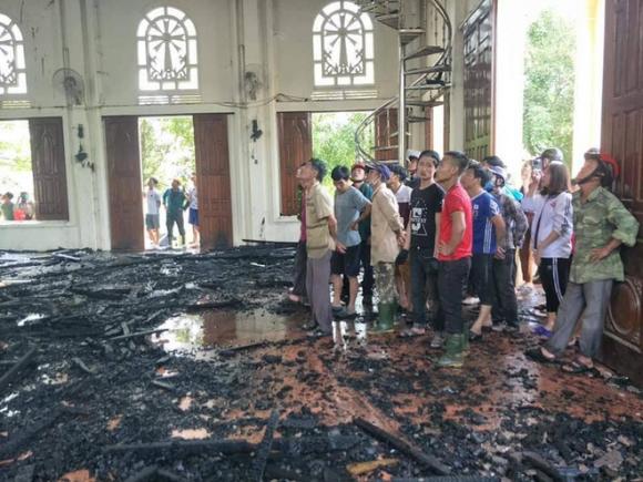 cháy nổ, cháy nhà thờ, Hà Tĩnh