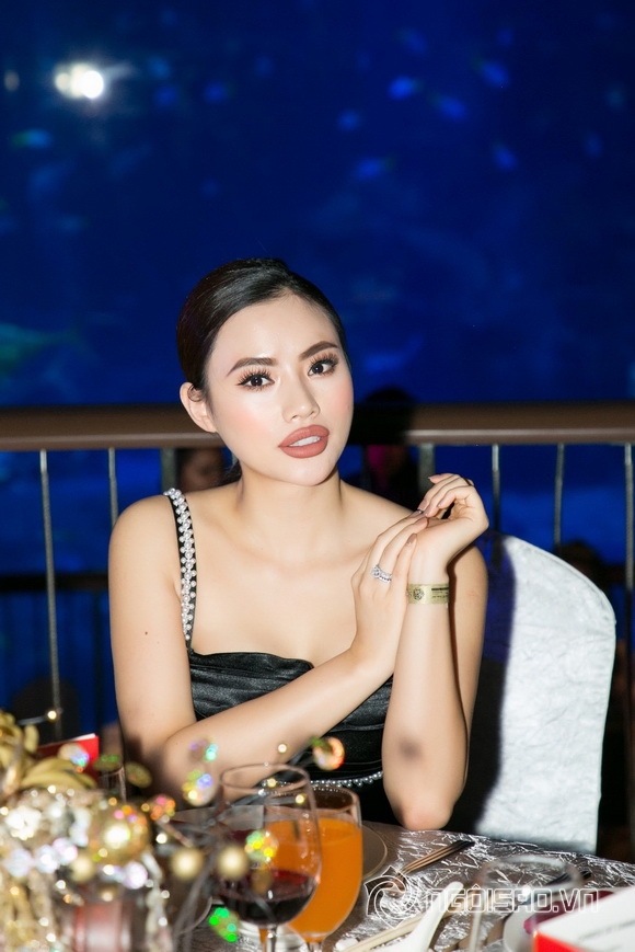 ntk-thuy-duong-213-4-ngoisao.vn-w580-h869 3 NTK Võ Thùy Dương, Hà Vi Vi, Hạnh Kimmy