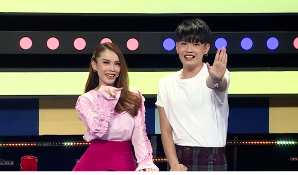 h5-ngoisao.vn-w1043-h616.png 0 Úm ba la ra chữ gì?, Đào Bá Lộc, Phạm Hồng Phước, Yến Trang