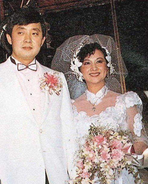 sao Hoa ngữ,Tiết Gia Yến,bà trùm giải trí Hong Kong