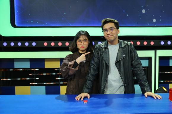 Úm ba la ra chữ gì?, MisThy, Pew Pew