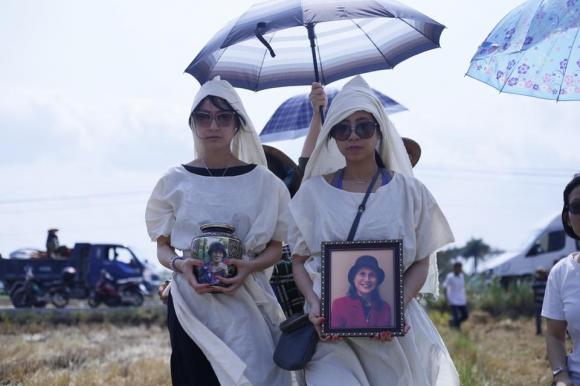 Kathy Uyên, mẹ Kathy Uyên qua đời, diễn viên Kathy Uyên