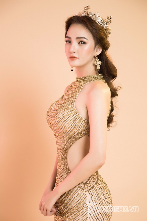 Vi Nhạn Ngọc, sao việt