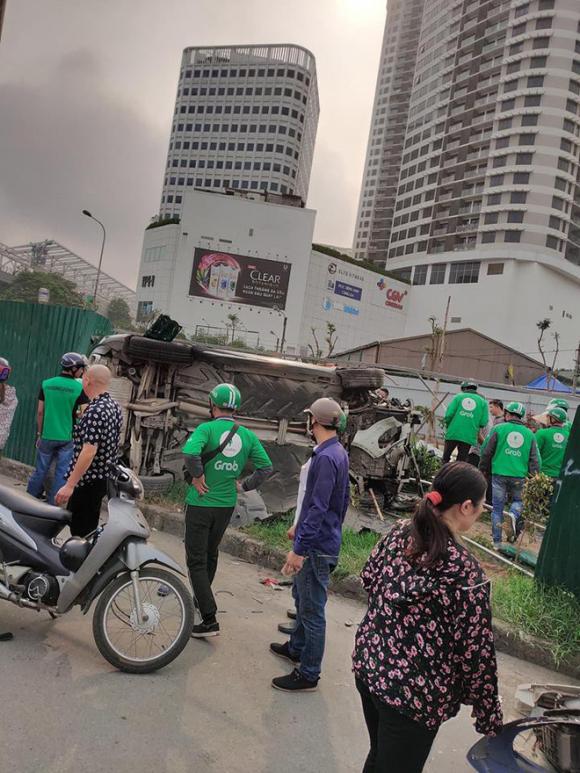 tai nạn giao thông, đạp nhầm chân ga,  Mai Dịch, Hà Nội, nữ tái xế