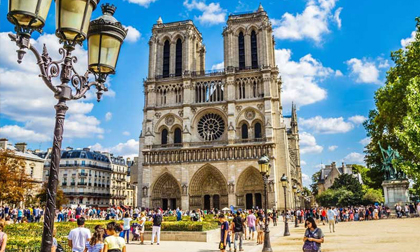 Nhà thờ Đức bà Paris,Nhà thờ Đức bà bị cháy,Camila Cabello,Notre Dame